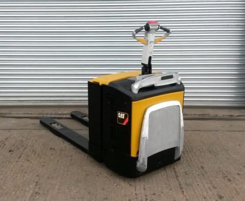 Cat Caterpillar Electric Forklift Pedestrian Power Pallet Truck Long Forks For Sale For 1 650 Bt Forklifts Net