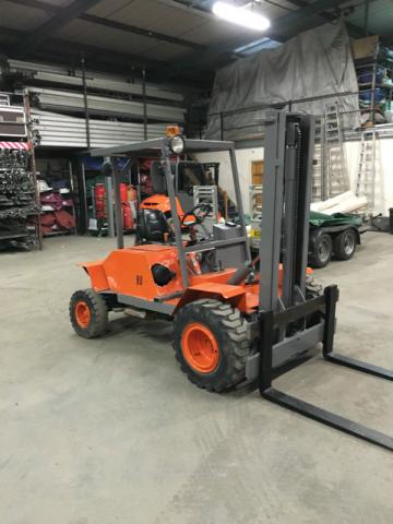 Ausa Ce11 Semi Rough Terrain Forklift For Sale For 2 500 Bt Forklifts Net