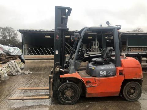 Forklift Toyota Fd 7 Series 40 4 Ton Diesel Triple Mast 3rd 4th Service 2010 For Sale For 10 500 Bt Forklifts Net
